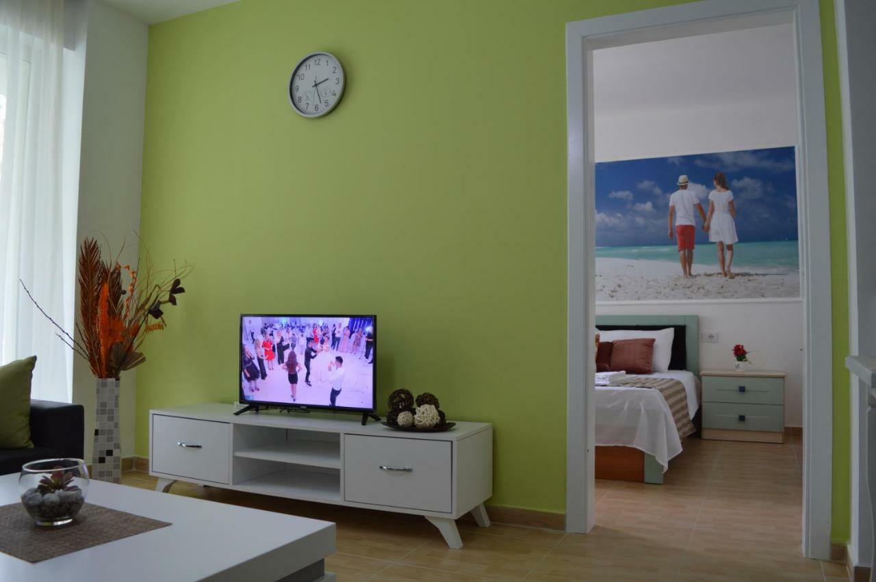 Apartment Bllaca Shengjin Bagian luar foto